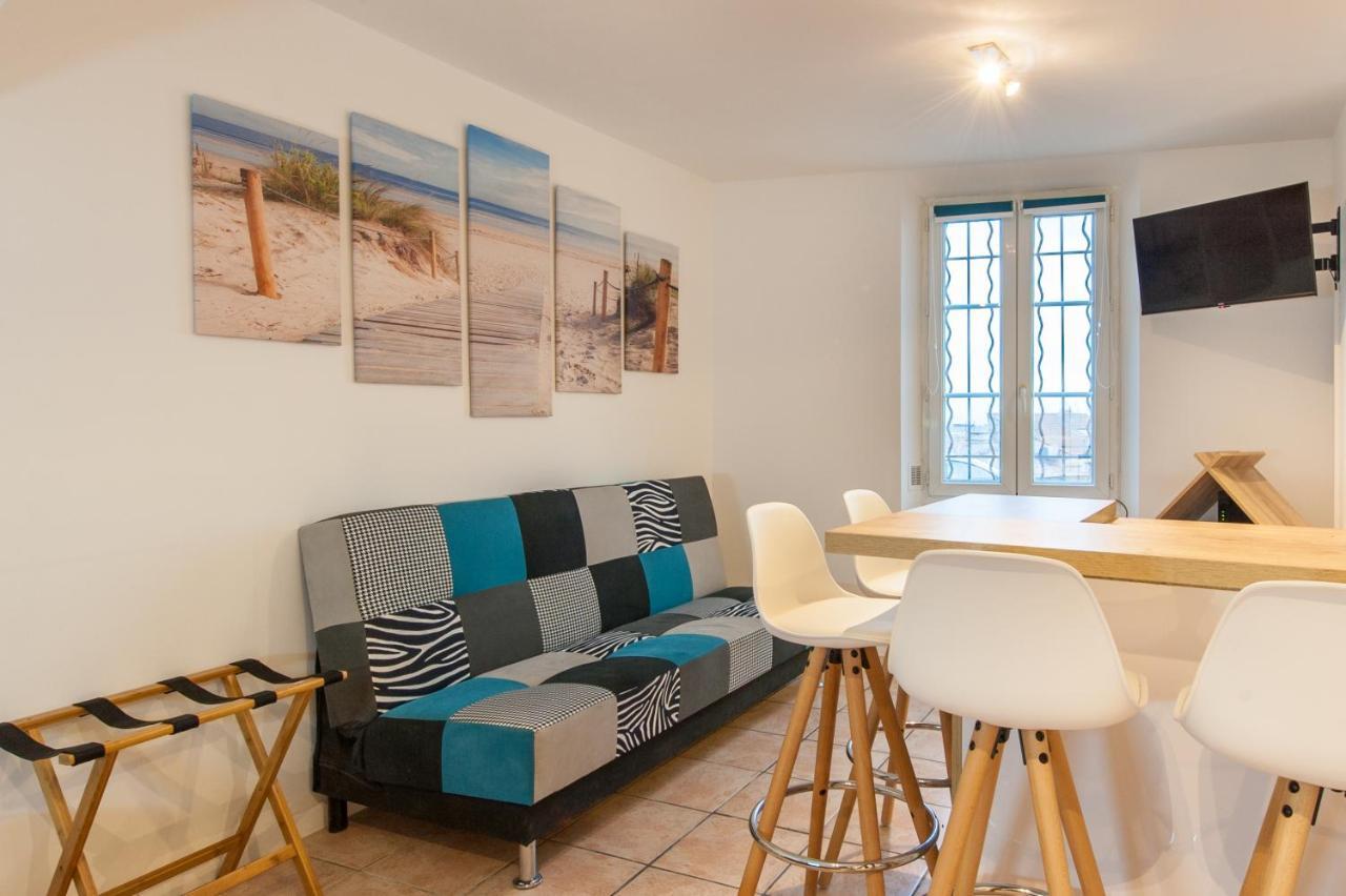 Beautiful Renovated Studio With View- Old 히에레 외부 사진
